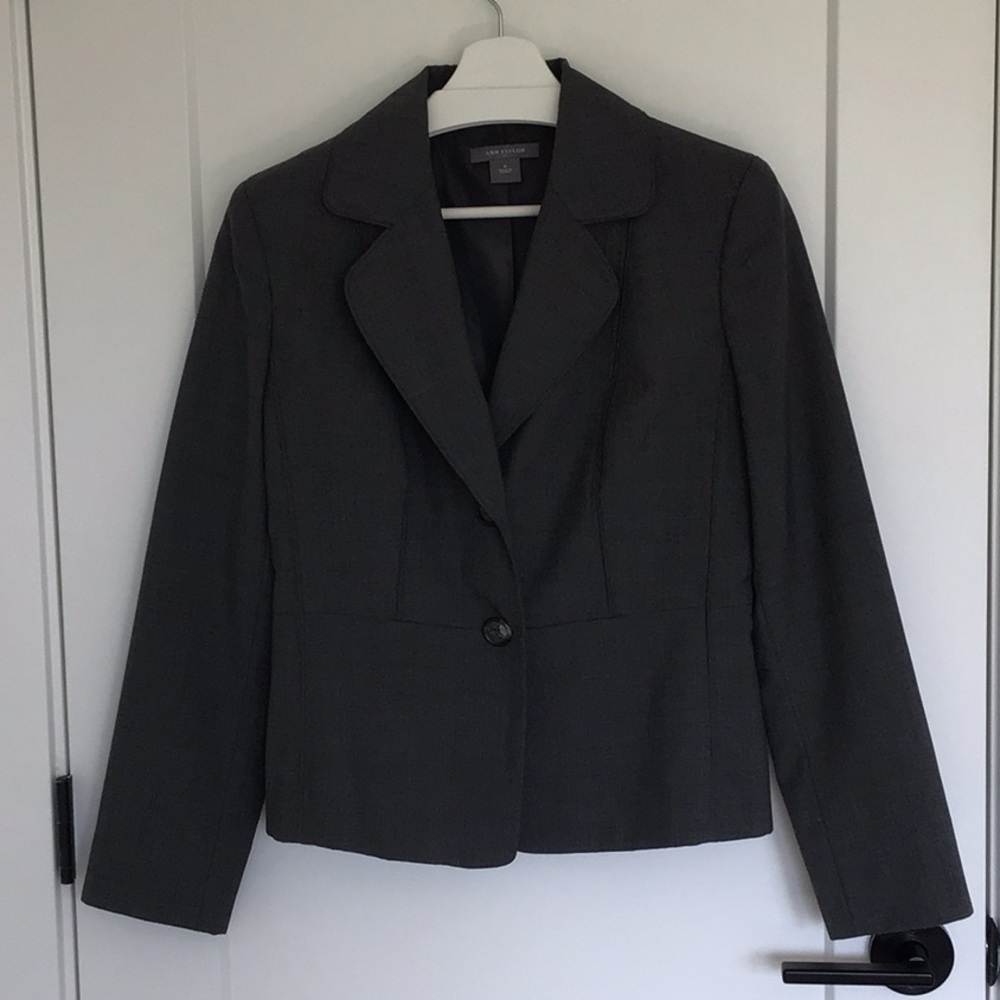 Ann Taylor Factory Charcoal Gray Blazer, Size 4